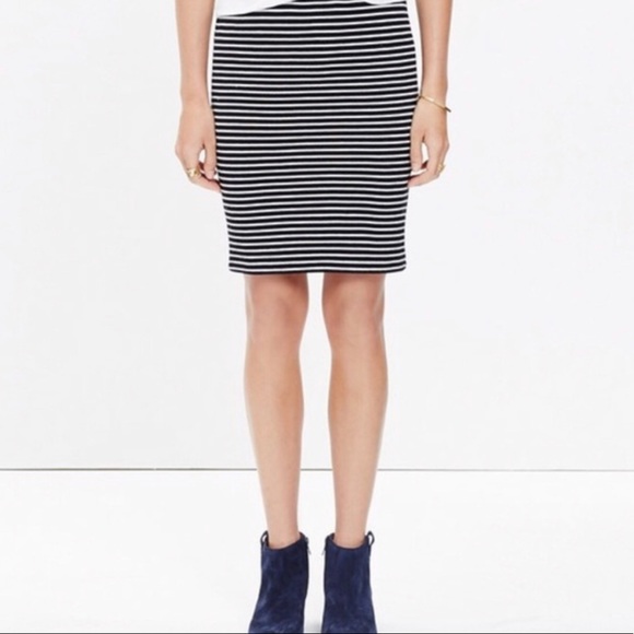 Madewell Dresses & Skirts - FINAL SALE 🏃🏻‍♀️ Madewell Striped City Skirt
